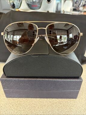 Women’s Aviator Sunglasses in Gold with Brown Lenses